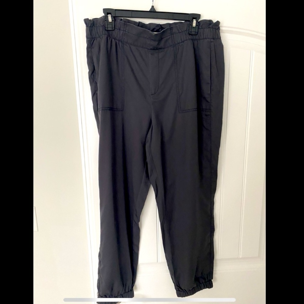 Ruffle top pants
